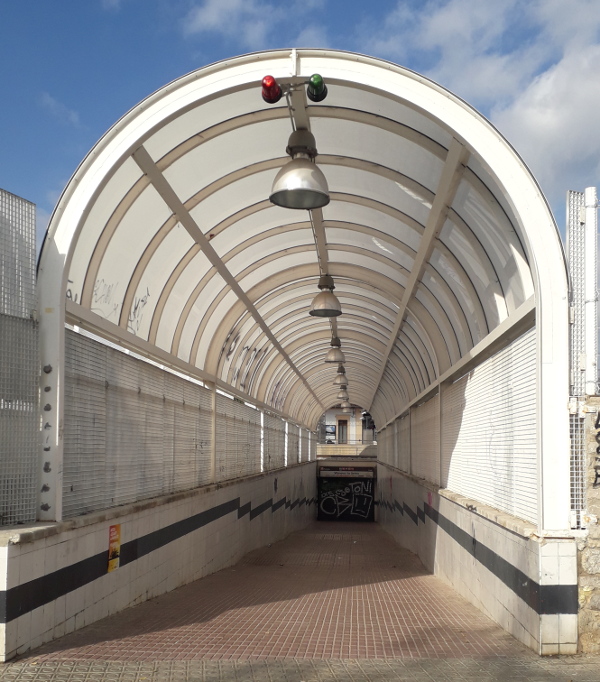 Campanya Obrim pas sota la via del carrer Àncora